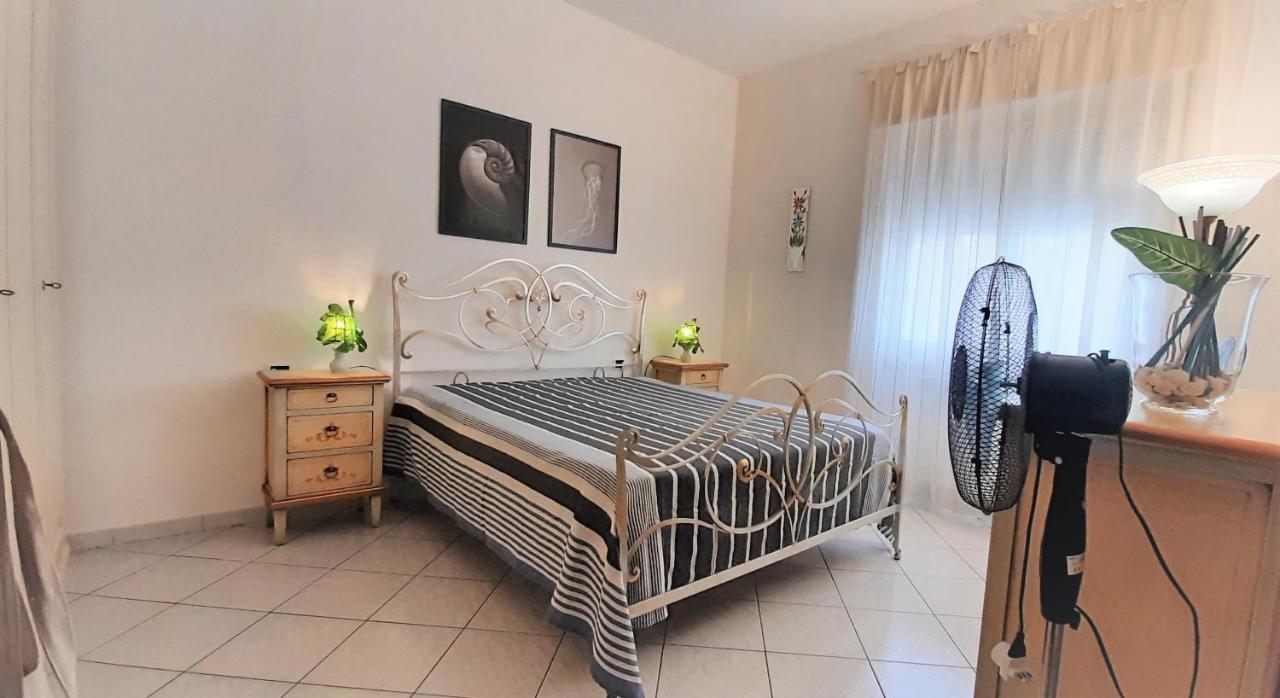 Appartamento Claudi A San Vincenzo Exterior foto